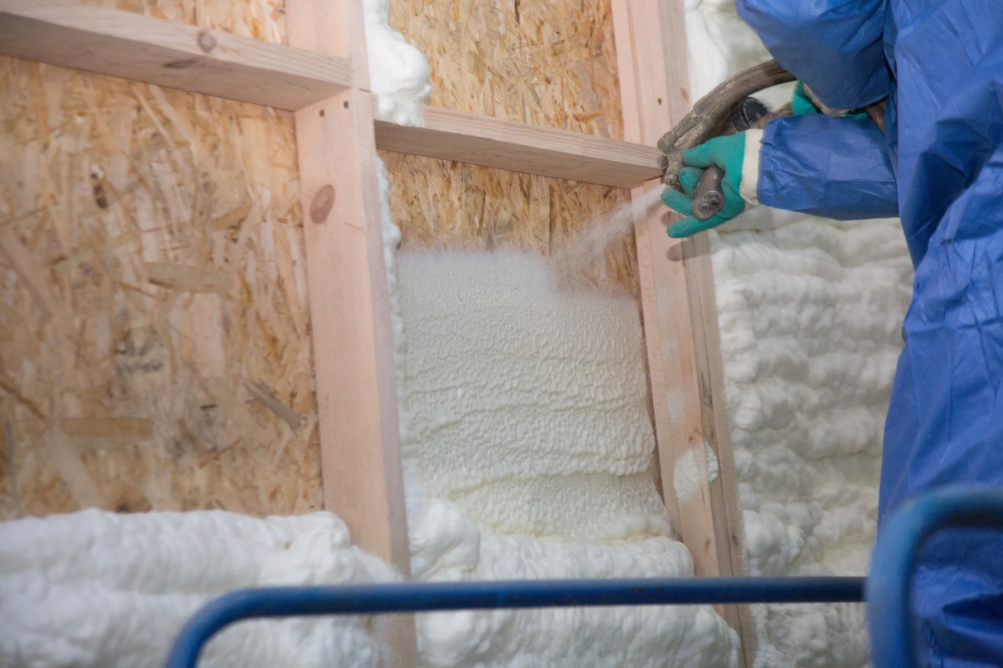 How Long Does Spray Foam Insulation Last in Raleigh, NC’s Climate How Long Does Spray Foam Insulation Last in Raleigh, NC’s Climate